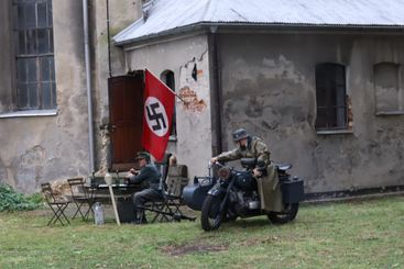 Inscenizacja historyczna i koncert patriotyczny podsumowały wieluńskie uroczystości związane z 80. rocznicą wybuchu Powstania Warszawskiego